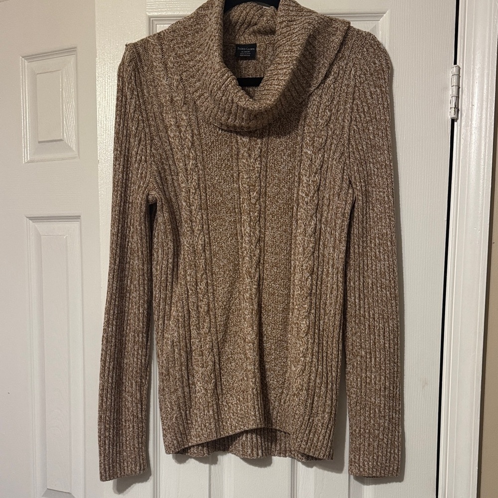 💜 Faded Glory Tan Cable Knit Sweater